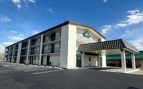 Days Inn By Wyndham Farmington Nm